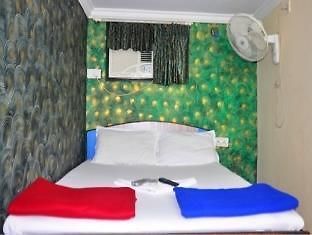 Right Choice Budget Hotel Bombaj Zewnętrze zdjęcie