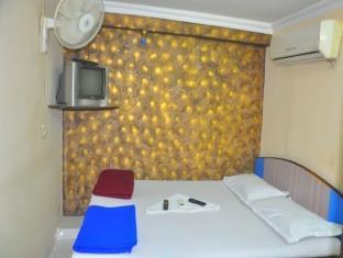 Right Choice Budget Hotel Bombaj Zewnętrze zdjęcie